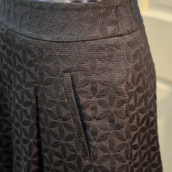 Loft Dropped Waist Floral Jacquard Mini - Picture 6 of 7